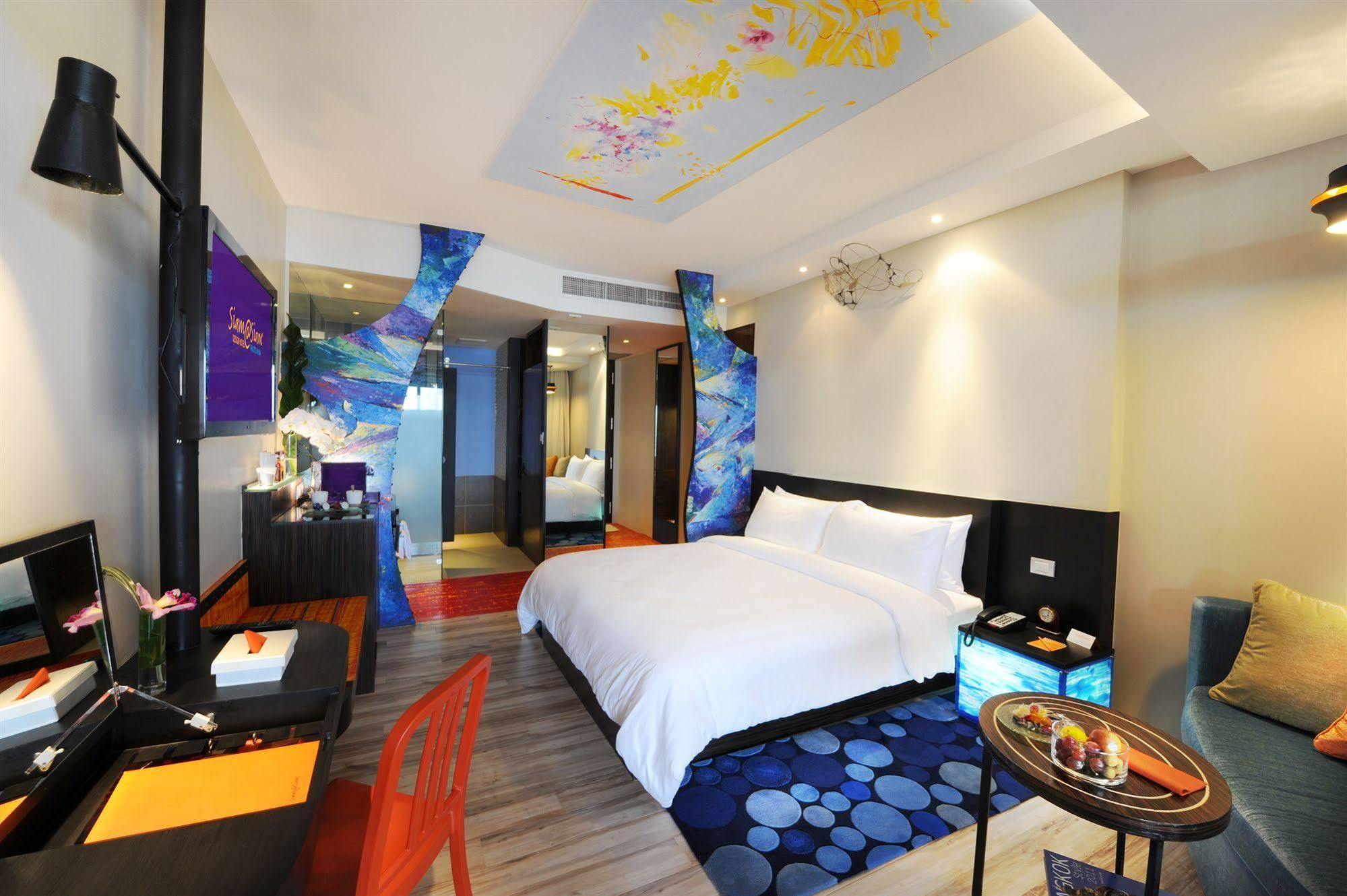 Siam@siam Design